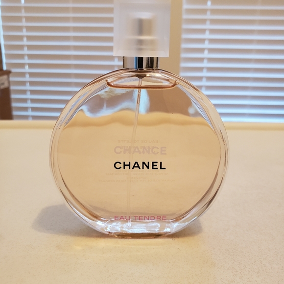 CHANEL Chance Eau Tendre 3.4 Fl. Oz. Eau De Toilette 100% Authentic Read! - Picture 2 of 4